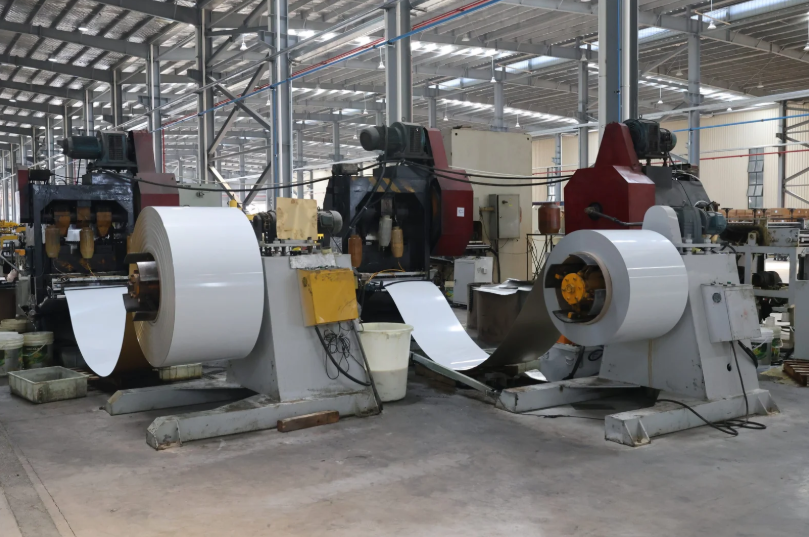 Ngoại thất nhà máy & bảng hiệu