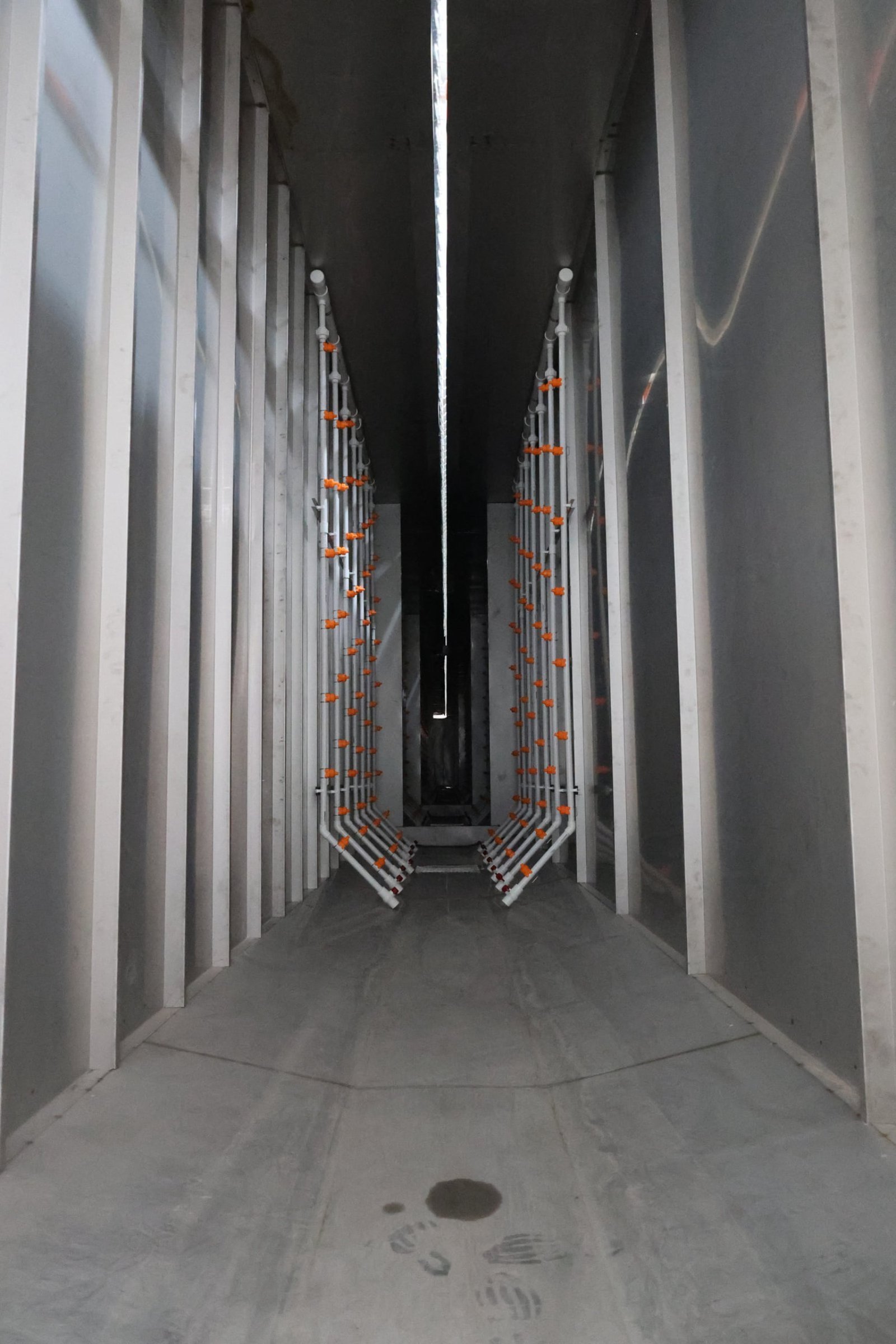 Pretreatment system for pallet rack and warehouse shelf powder coating line