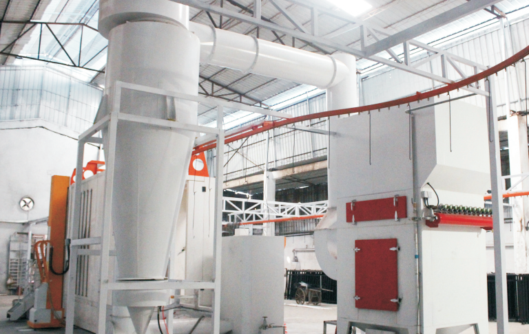 Large Cyclone Powder Booth Site View